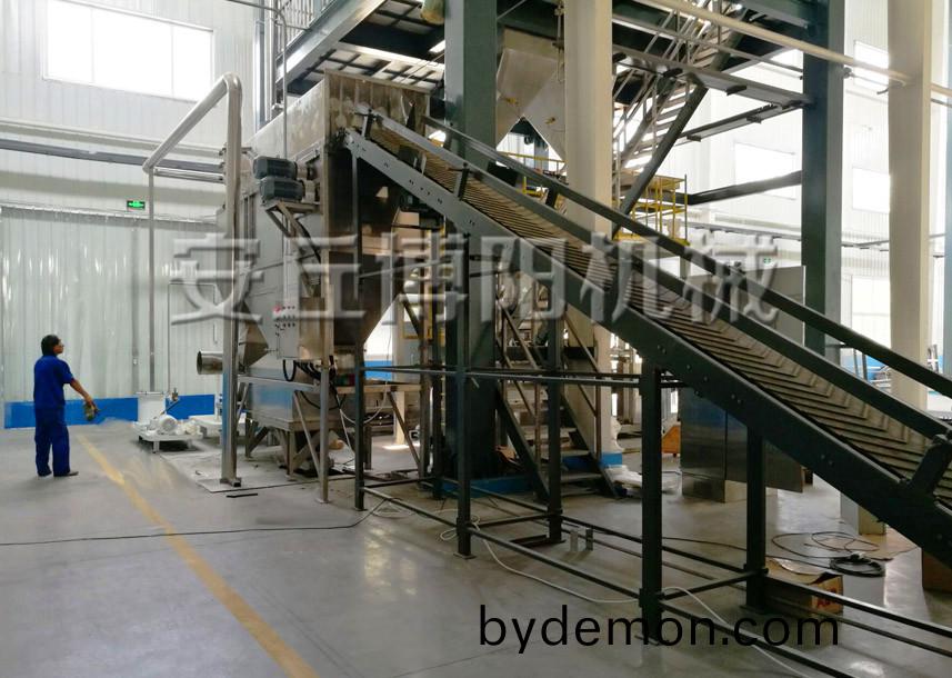 粉体自动破包机的特点是什么?