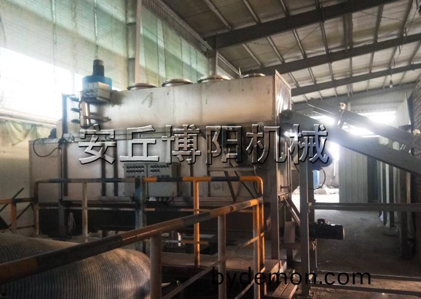 安丘博阳机械饲料自动拆包机的工作流程是什么？