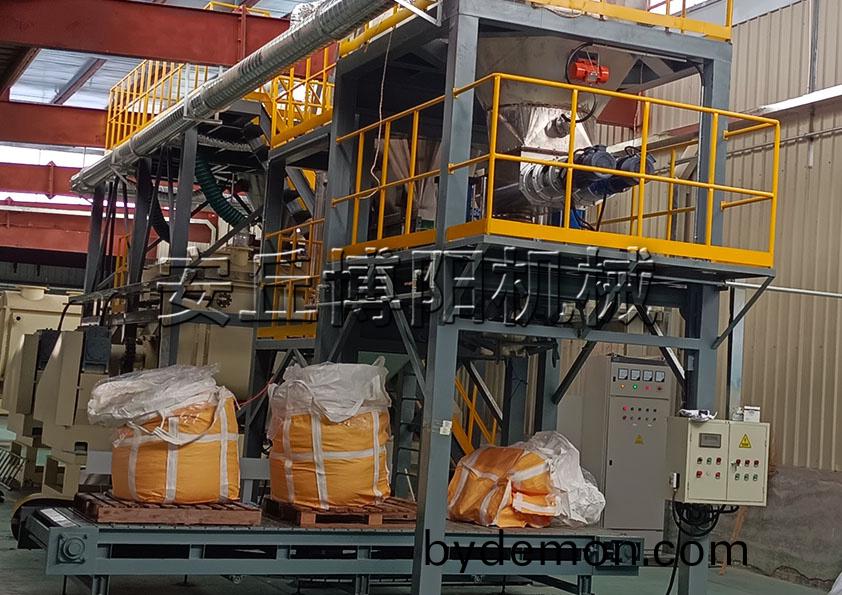 为什么越来越多的人选择电石粉吨袋包装机?