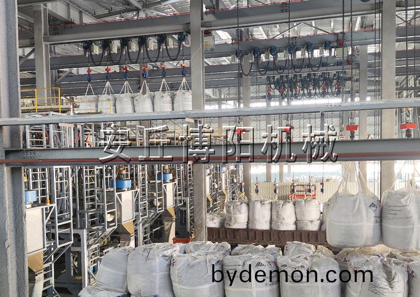 颗粒全自动吨袋拆包机为什么备受粉料企业的喜爱？