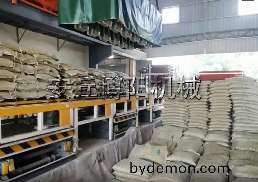 保温料全自动装车机的特点和优势是什么呢？